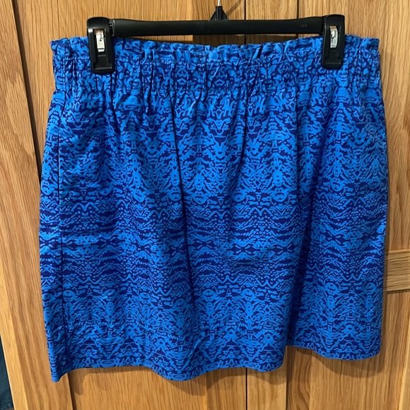 3 size medium women’s skirts. AGB, INC and Joe Fresh. - Picture 4 of 8